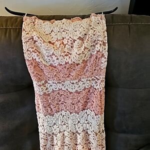 Lace pink dress
